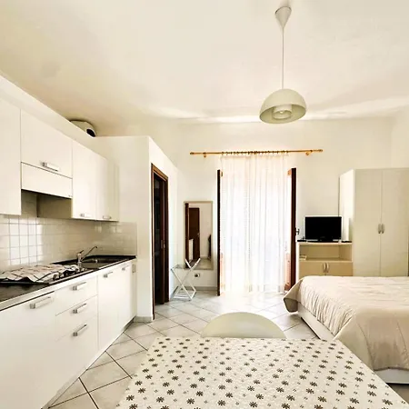 Malvasia 70 Bed & Breakfast