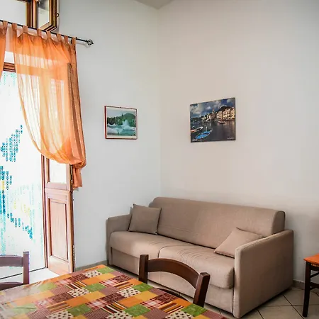 Malvasia 70 Bed & Breakfast